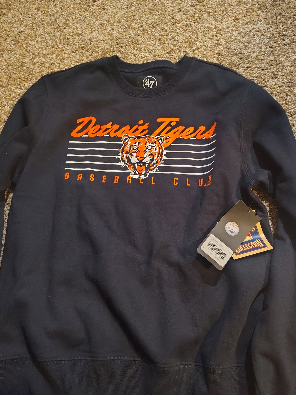 47 Detroit Tigers Navy Crewneck Sweatshirt Sz Medium 75.00 Retail